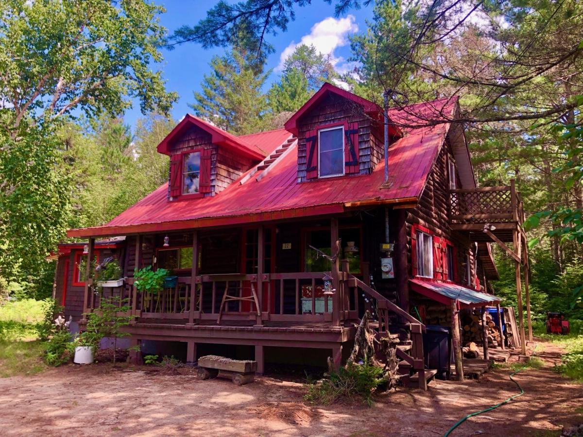סנט אלקסי-דה-מון Chalet En Bois Rond Mauricie מראה חיצוני תמונה